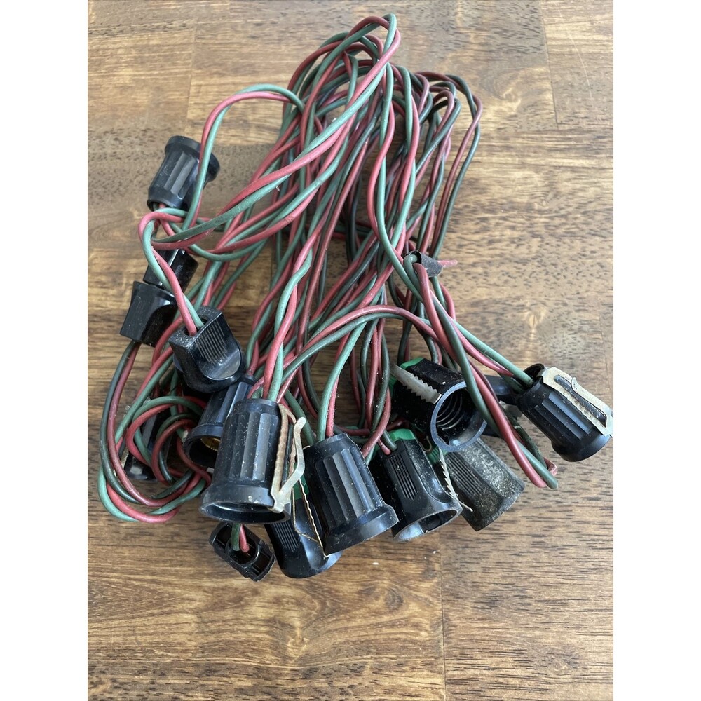 Vintage Christmas C9 Light 2 Wire Strand Red & Green Wire With Clips